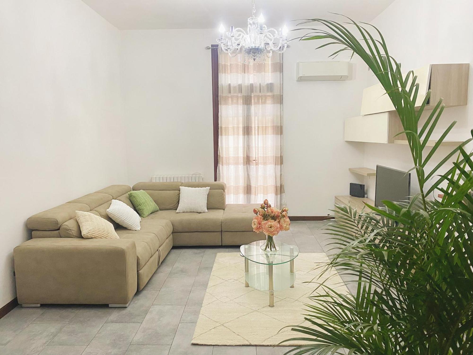Gris Apartment: Venice Mestre Exteriör bild
