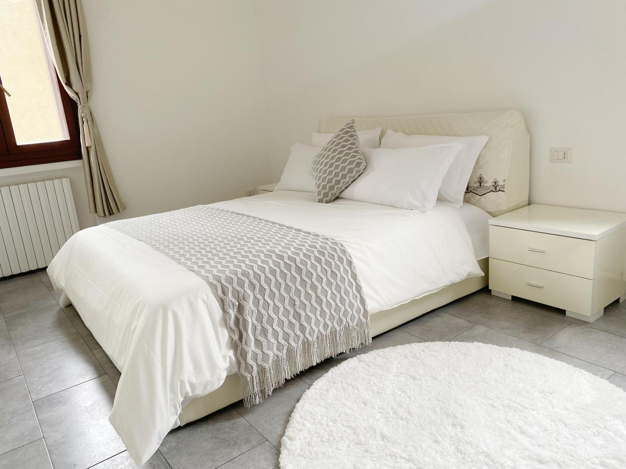 Gris Apartment: Venice Mestre Exteriör bild